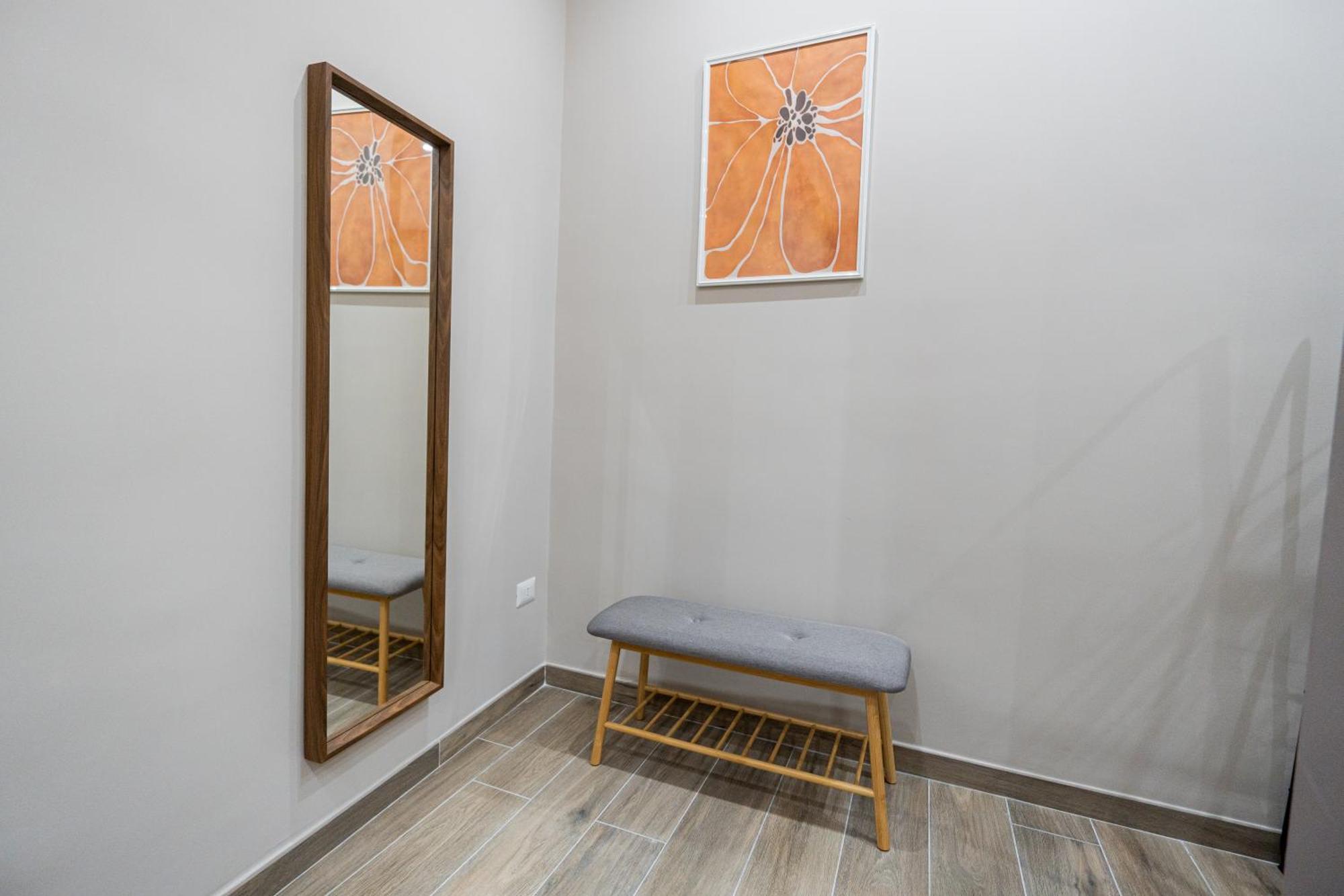 La Casa Di Bianca - Modern Suites Near Plebiscito Naples Exterior photo